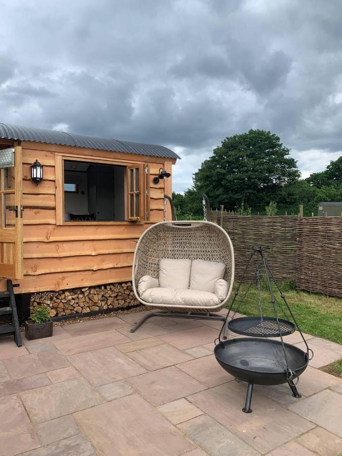 Black Mountain Bespoke Breaks Lodge *